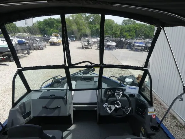 Slide: The Image of Lowe Fish & Ski 1625 2026 - 14