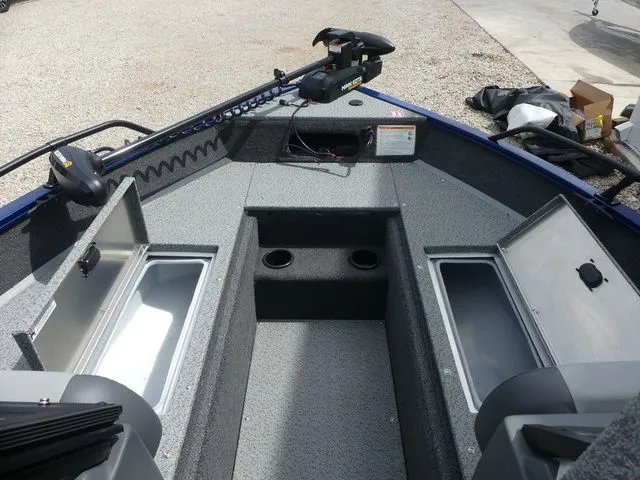 Slide: The Image of Lowe Fish & Ski 1625 2026 - 18