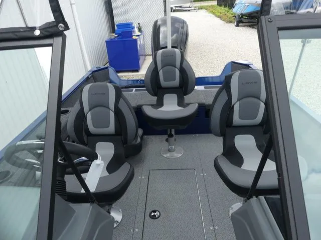 Slide: The Image of Lowe Fish & Ski 1625 2026 - 20