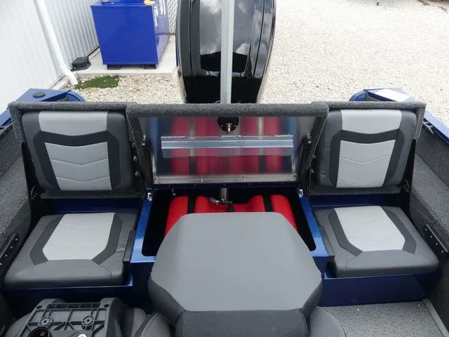 Slide: The Image of Lowe Fish & Ski 1625 2026 - 22