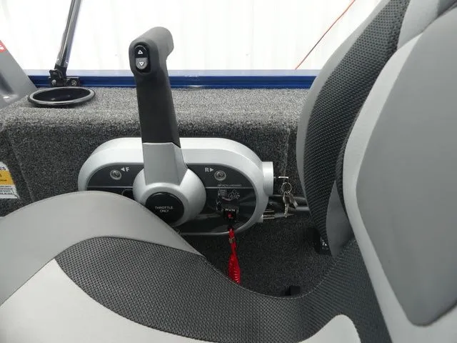 Slide: The Image of Lowe Fish & Ski 1625 2026 - 26