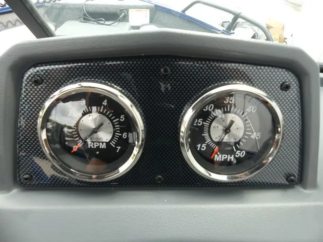 Slide: The Image of Lowe Fish & Ski 1625 2026 - 29