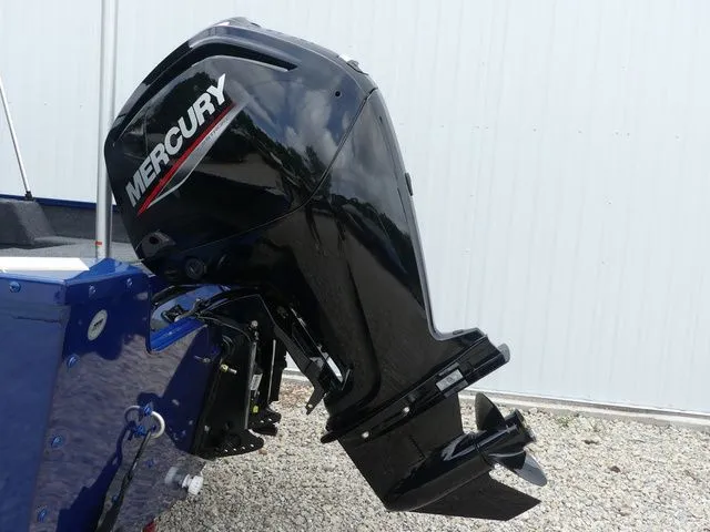 Slide: The Image of Lowe Fish & Ski 1625 2026 - 7