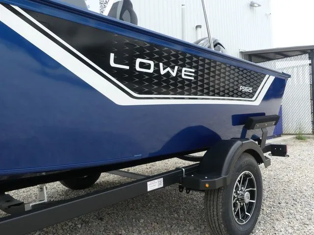 Slide: The Image of Lowe Fish & Ski 1625 2026 - 8