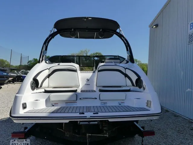 Slide: The Image of Yamaha 242 Limited S 2016 - 6