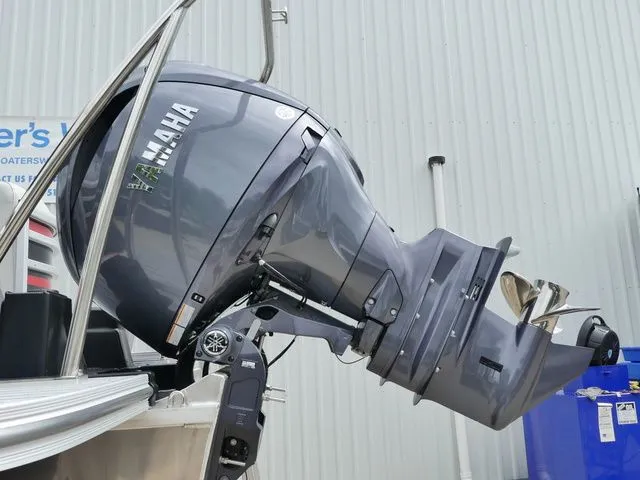 Slide: The Image of SunCatcher Select 322RC 2026 - 11