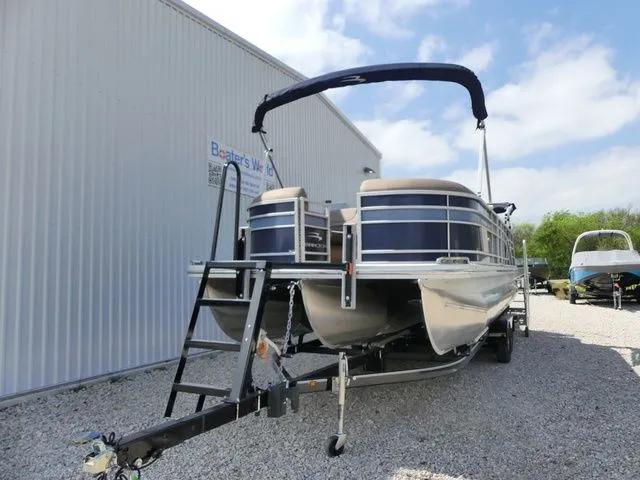 Slide: The Image of Bennington 24 LXFB 2023 - 12