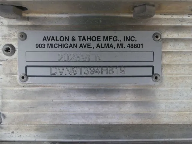 Slide: The Image of Avalon Venture Rear Fish 20' 2019 - 13