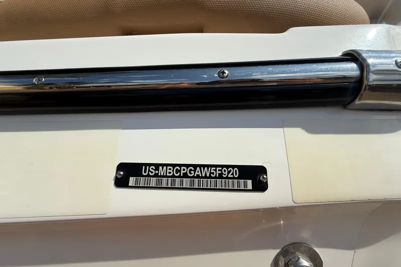 Slide: The Image of 2020 MasterCraft X22 boat with visible hull identification number (HIN) plate. - 18