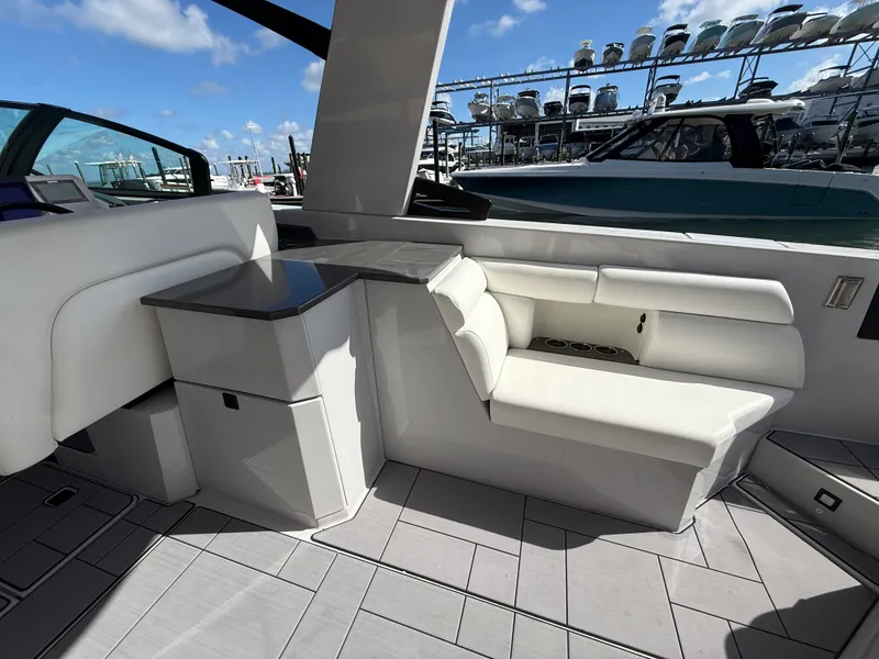 Slide: The Image of Aviara AV36 Outboard 2023 - 17