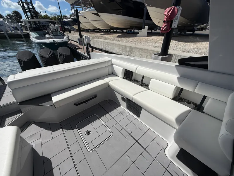 Slide: The Image of Aviara AV36 Outboard 2023 - 19