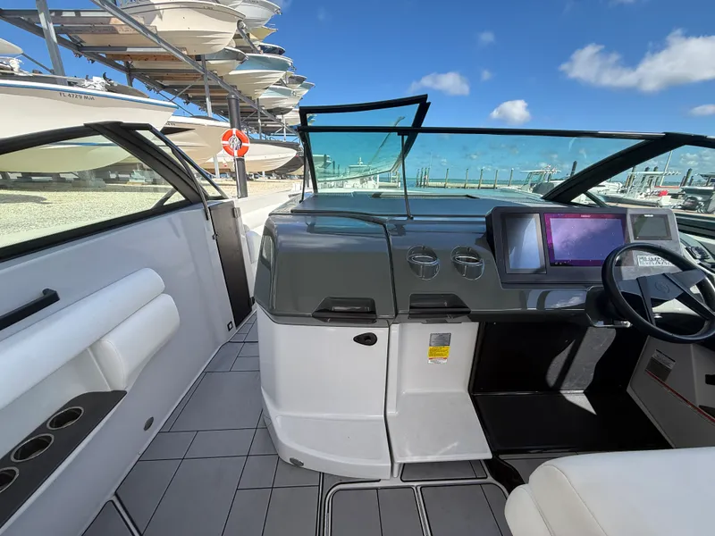 Slide: The Image of Aviara AV36 Outboard 2023 - 10
