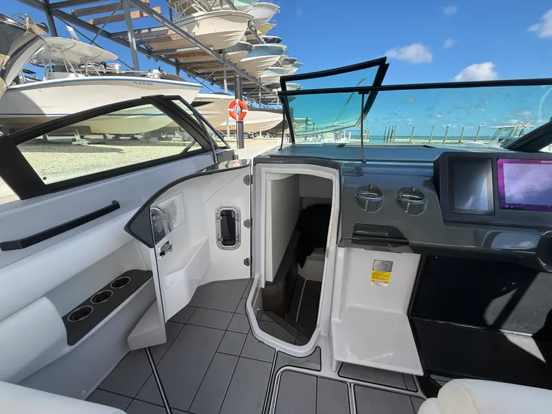 Slide: The Image of Aviara AV36 Outboard 2023 - 11