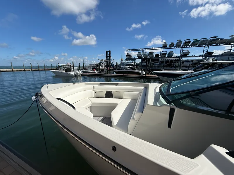 Slide: The Image of Aviara AV36 Outboard 2023 - 1