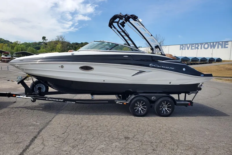 The Image of 2025 Crownline Eclipse E235 boat on trailer at Rivertowne location. - 1