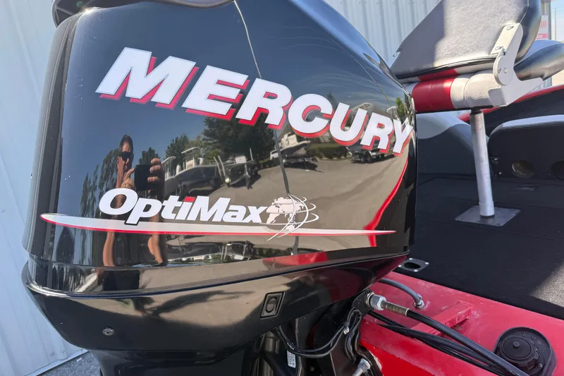 Slide: The Image of Mercury OptiMax engine on 2007 Tracker Pro Team 175 TXW boat. - 5