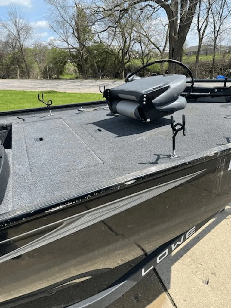 Slide: The Image of Lowe Skorpion 2022 - 5