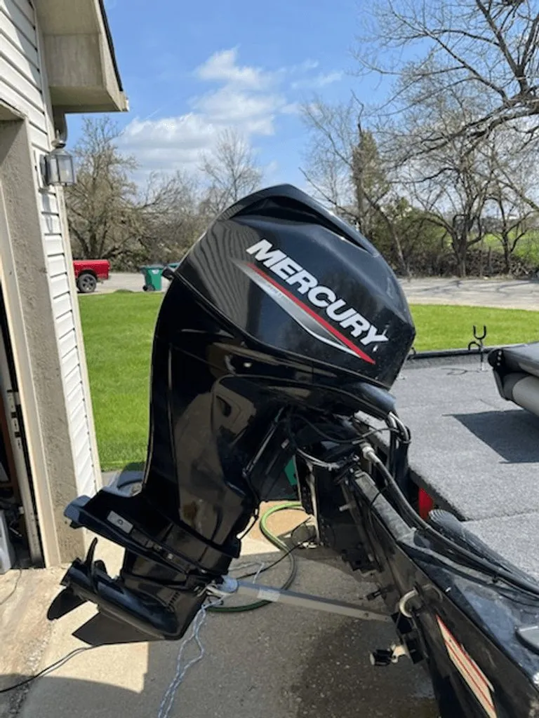 Slide: The Image of Lowe Skorpion 2022 - 9