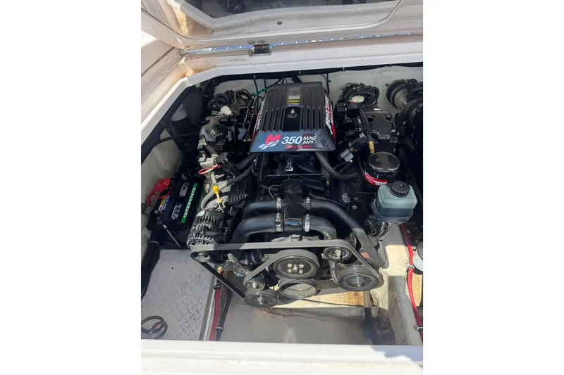 Slide: The Image of Engine compartment of a 2001 Donzi 28 ZX with 350 MAG MPI engine. - 8