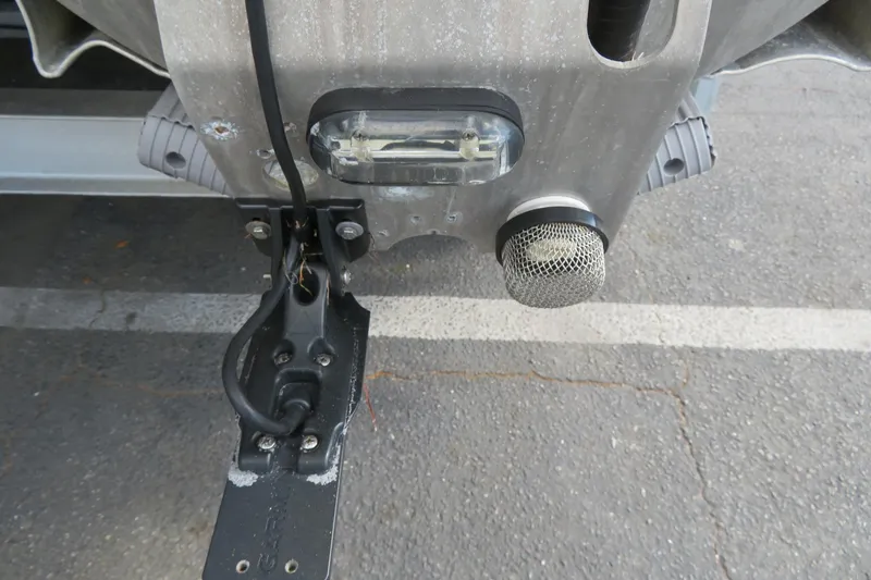 Slide: The Image of Rear view of 2014 Avalon Catalina Fish 24' boat with wiring and components visible. - 41