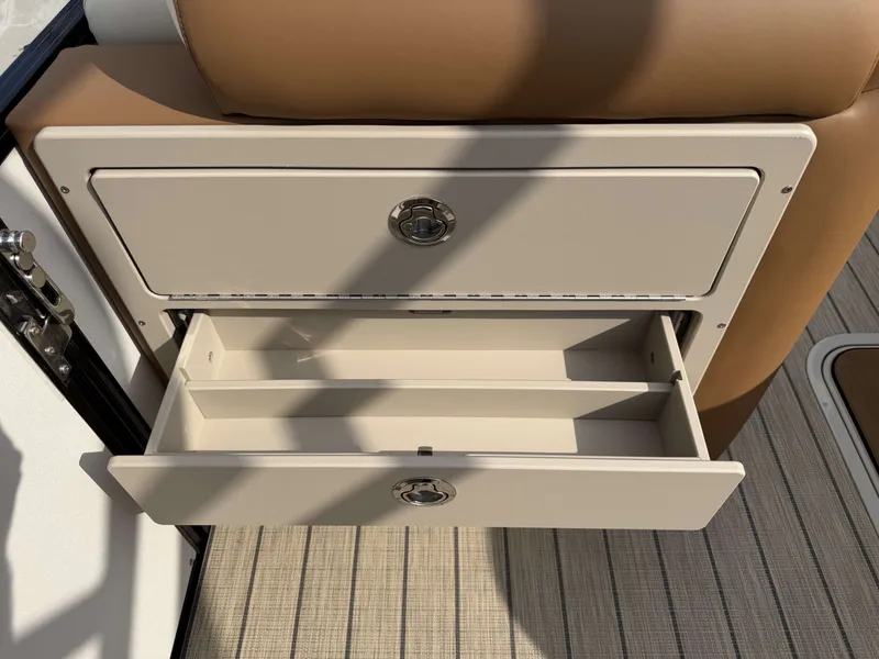 Slide: The Image of Avalon QLS25 EXCALIBUR 2026 - 35