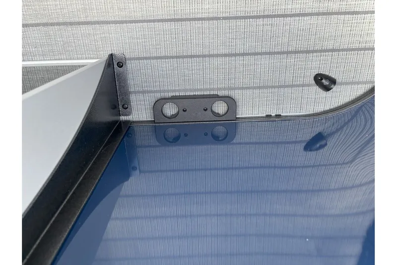 Slide: The Image of Bentley Pontoons Fish 200 4 PT 2025 - 14