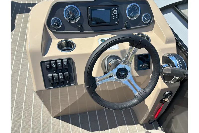 Slide: The Image of Bentley Pontoons 200 Fish N Cruise 2025 - 10