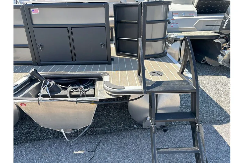 Slide: The Image of Bentley Pontoons 200 Fish N Cruise 2025 - 22