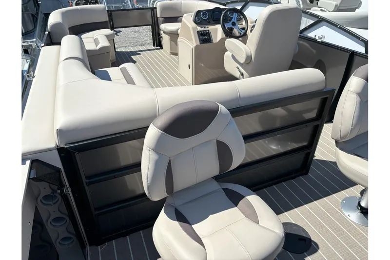 Slide: The Image of Bentley Pontoons 200 Fish N Cruise 2025 - 3