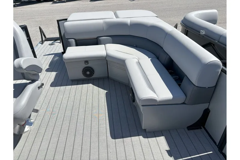Slide: The Image of Bentley Pontoons Legacy 223 Cruise 2025 - 13