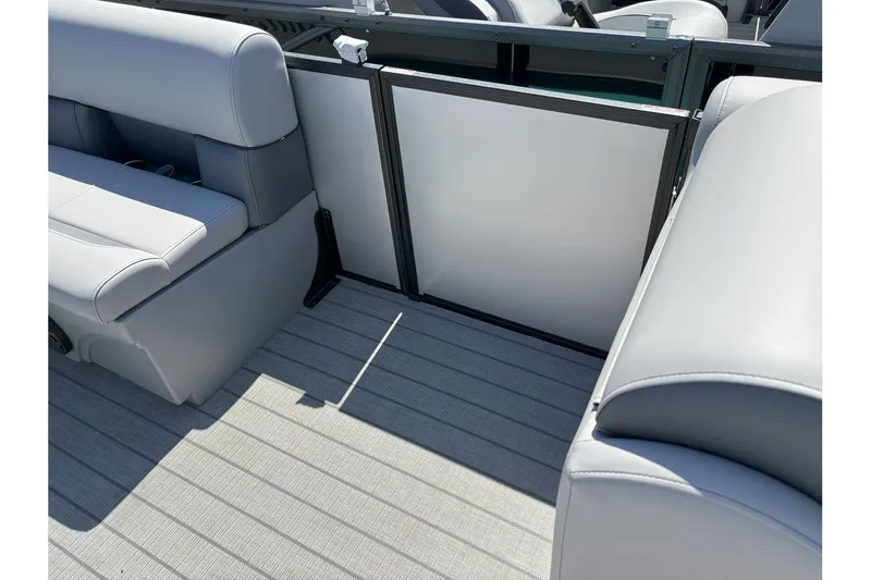 Slide: The Image of Bentley Pontoons Legacy 223 Cruise 2025 - 9