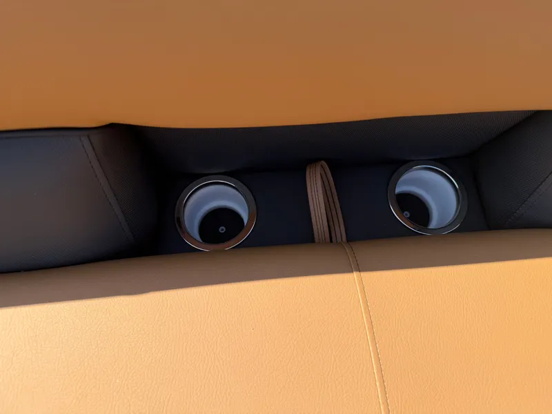 Slide: The Image of Bentley Pontoons Legacy 223 Navigator 2026 - 19