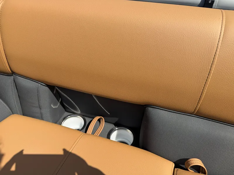 Slide: The Image of Bentley Pontoons Legacy 223 Navigator 2026 - 22