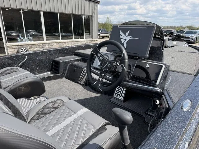 Slide: The Image of Caymas 201 Pro 2027 - 5