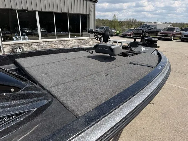 Slide: The Image of Caymas 201 Pro 2027 - 7