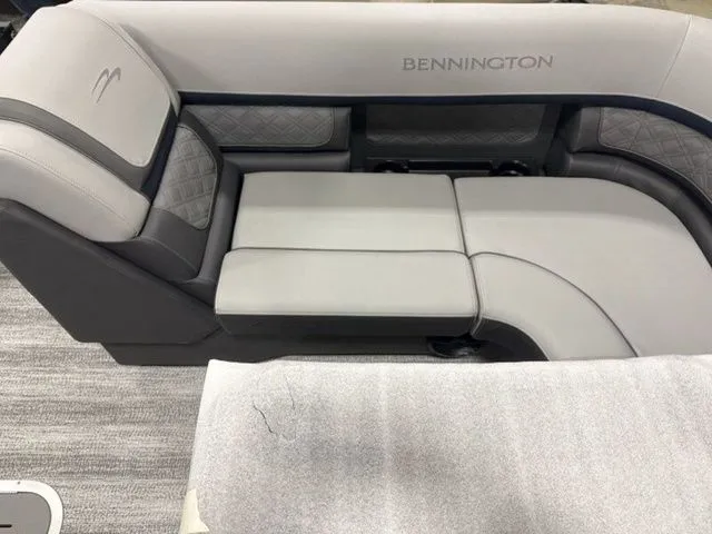 Slide: The Image of Bennington S Quad Bench 22 SSR Tritoon 2026 - 11