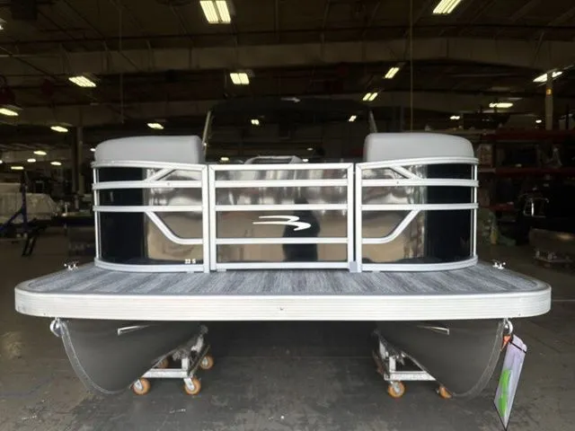 Slide: The Image of Bennington S Swingback 22 SSB Pontoon 2026 - 3