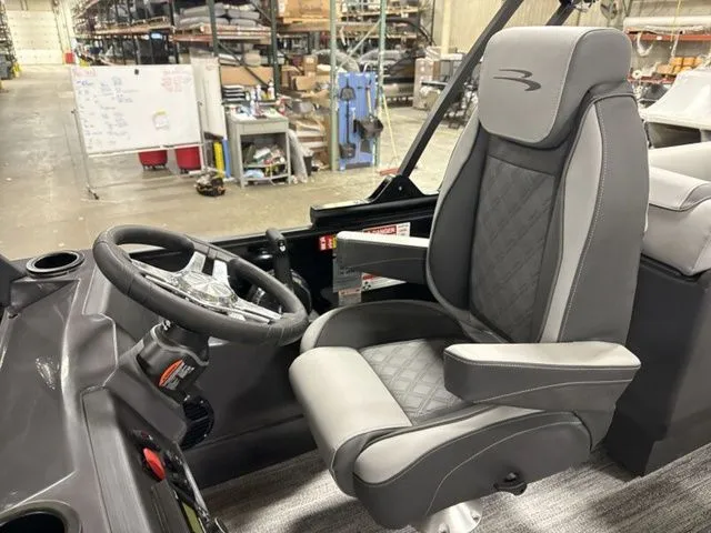 Slide: The Image of Bennington S Quad Bench 22 SSR Tritoon 2026 - 12