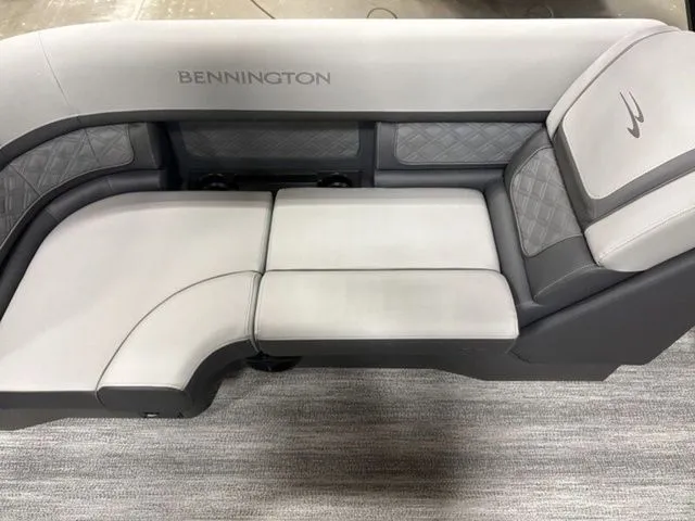 Slide: The Image of Bennington S Quad Bench 22 SSR Tritoon 2026 - 16