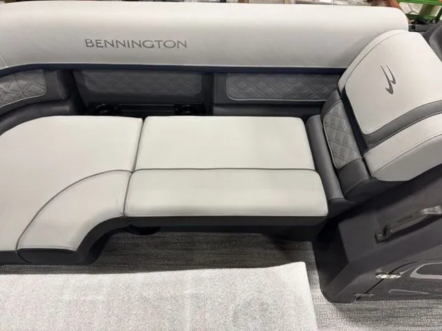 Slide: The Image of Bennington S Quad Bench 22 SSR Tritoon 2026 - 12