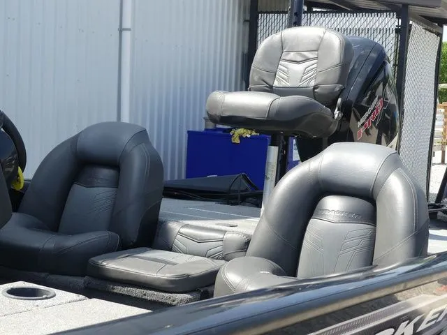 Slide: The Image of Tracker Pro Team 190 TX 2019 - 15