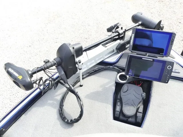 Slide: The Image of Tracker Nitro Z21 2021 - 12