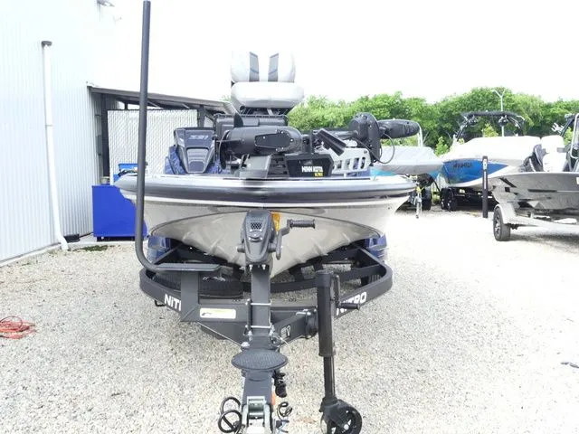 Slide: The Image of Tracker Nitro Z21 2021 - 14