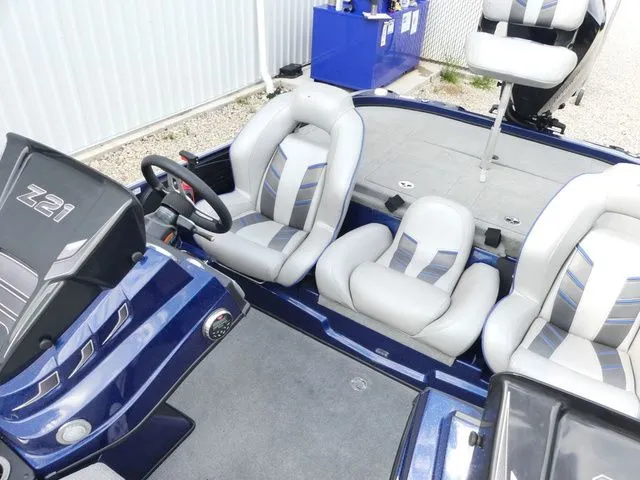 Slide: The Image of Tracker Nitro Z21 2021 - 19