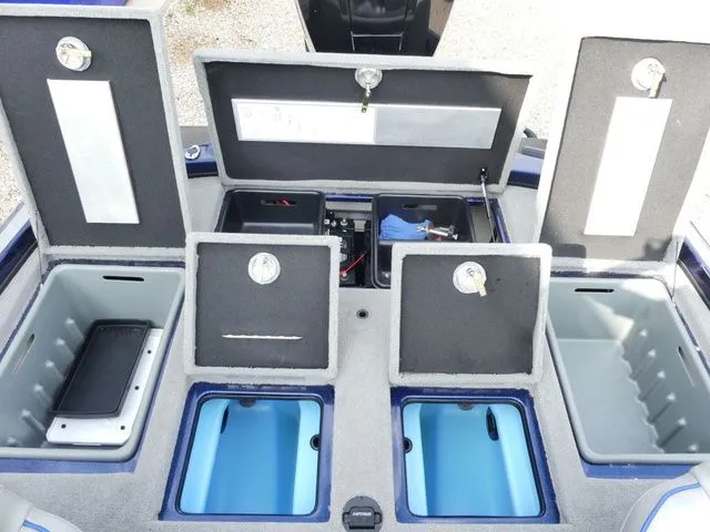 Slide: The Image of Tracker Nitro Z21 2021 - 30