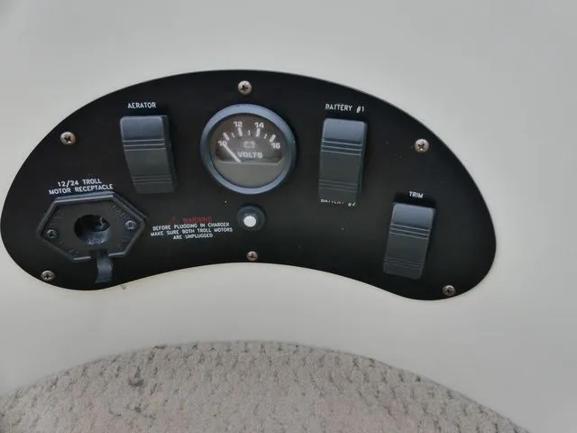 Slide: The Image of Glastron GX205SF 2004 - 15