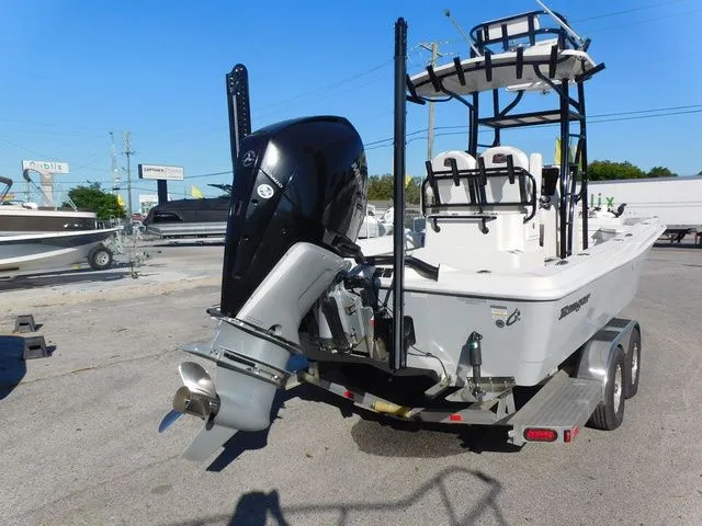 Slide: The Image of Ranger 2510 Bay 2023 - 6