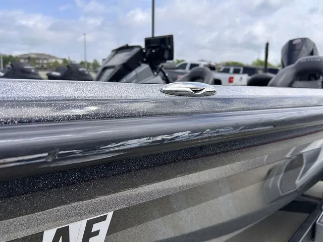 Slide: The Image of Nitro Z21 XL 2023 - 10