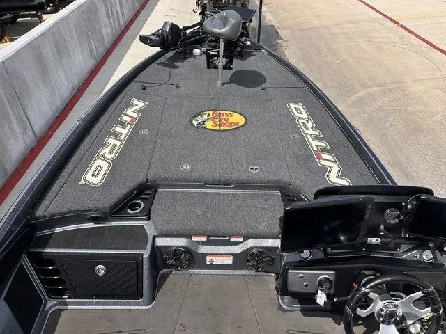 Slide: The Image of Nitro Z21 XL 2023 - 14