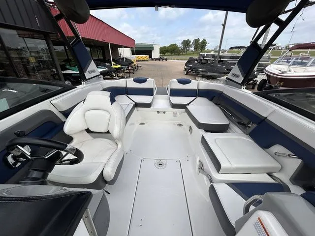 Slide: The Image of Chaparral Vortex 223 VRX 2015 - 20